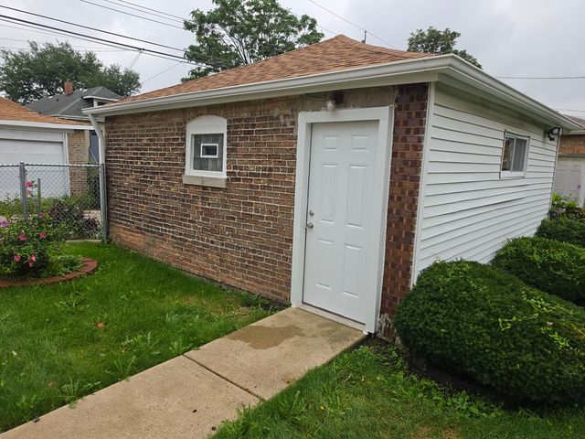 8239 S Carpenter Street, Chicago, IL 60620