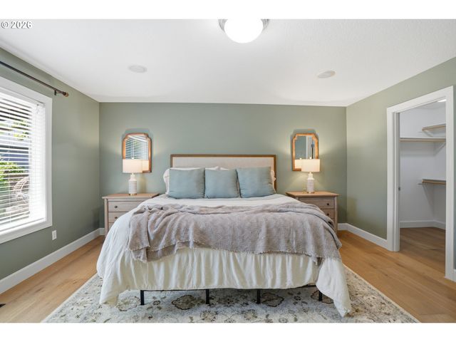 917 N HERON Dr, Ridgefield, WA 98642