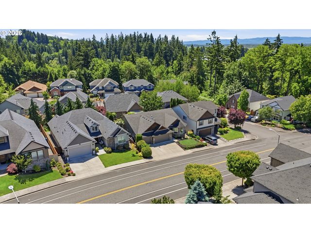917 N HERON Dr, Ridgefield, WA 98642