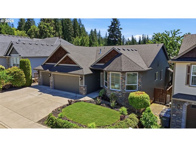 917 N HERON Dr, Ridgefield, WA 98642