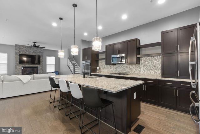6822 W SHAVANO RD, New Market, MD 21774