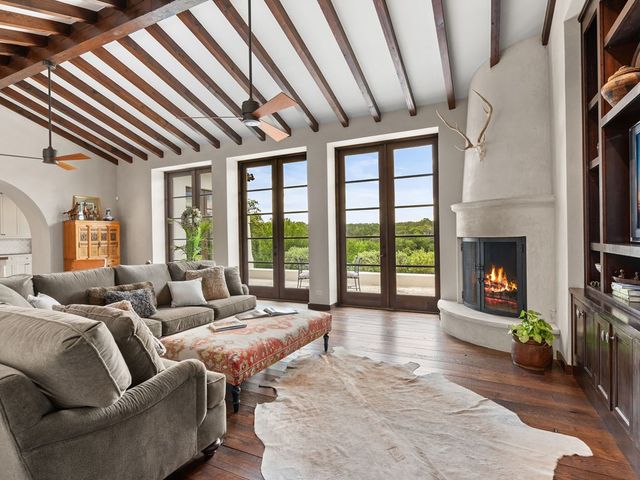 2835 Palomino Springs, Bandera, TX 78003