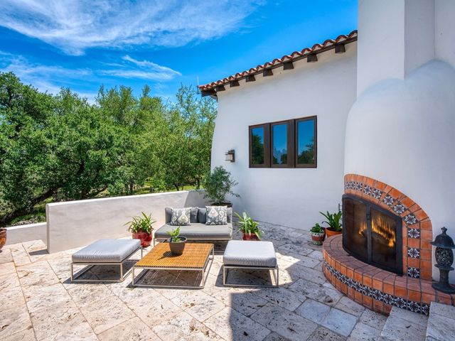 2835 Palomino Springs, Bandera, TX 78003