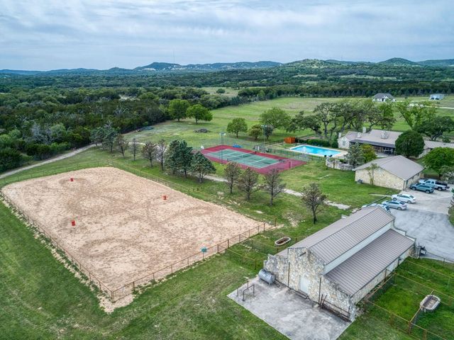 2835 Palomino Springs, Bandera, TX 78003