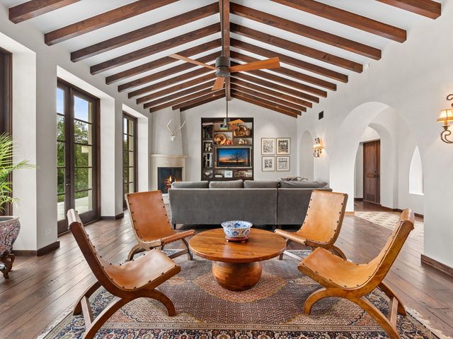 2835 Palomino Springs, Bandera, TX 78003