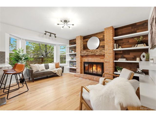 7981 S Vine Ct, Centennial, CO 80122