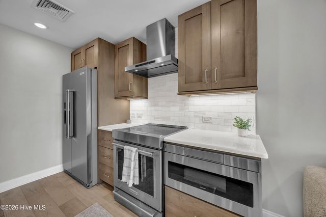 10 Grace Street 504, Wilmington, NC 28401