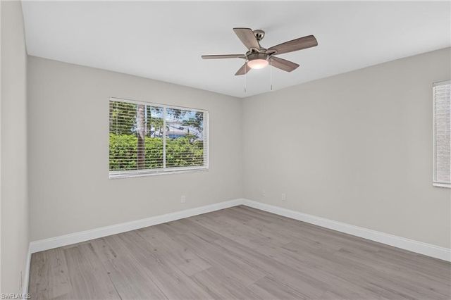 7707 Jewel LN 104, Naples, FL 34109