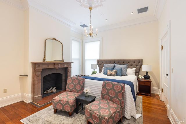 423 Seminary St, Napa, CA 94559