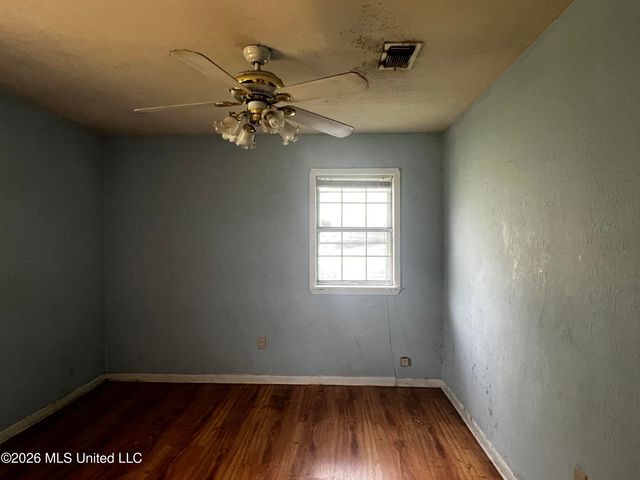 204 N Wilson Boulevard, Gulfport, MS 39503