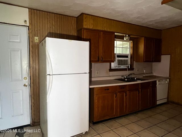 204 N Wilson Boulevard, Gulfport, MS 39503