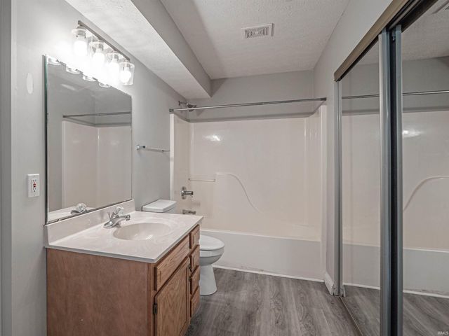 3805 Windsong Cove, Evansville, IN 47715