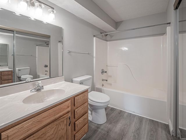 3805 Windsong Cove, Evansville, IN 47715