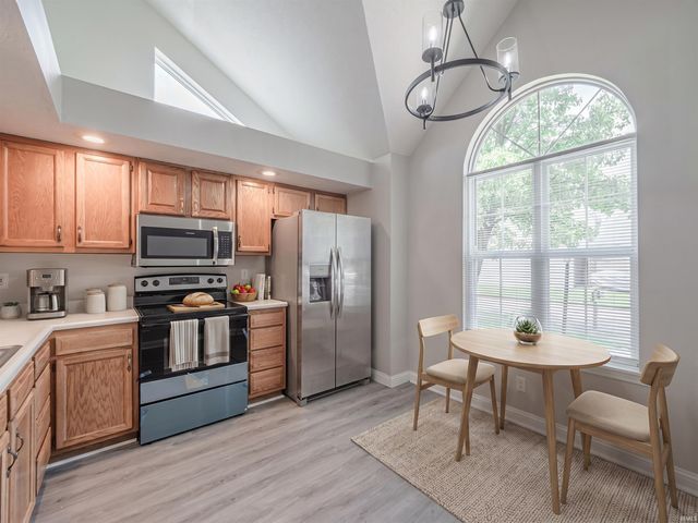 3805 Windsong Cove, Evansville, IN 47715