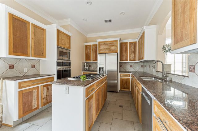 3515 Yupon Street, Houston, TX 77006