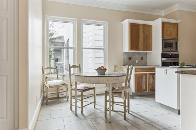 3515 Yupon Street, Houston, TX 77006