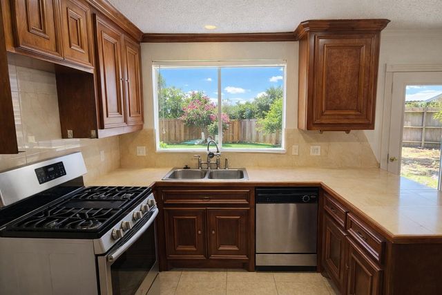 13303 Bridgepath Court, Houston, TX 77041
