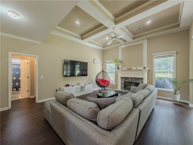 1021 Trailway Circle, Snellville, GA 30078