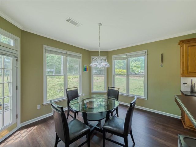 1021 Trailway Circle, Snellville, GA 30078