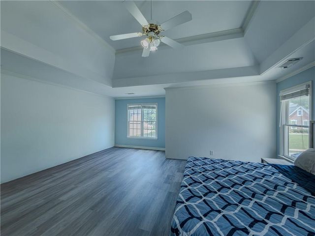 1021 Trailway Circle, Snellville, GA 30078