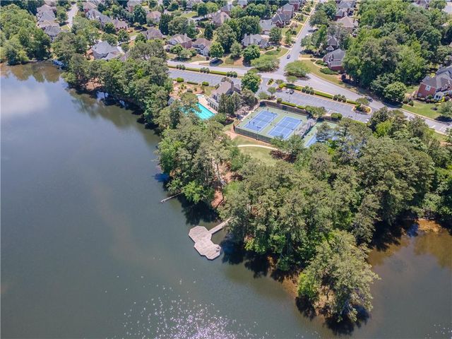 1021 Trailway Circle, Snellville, GA 30078