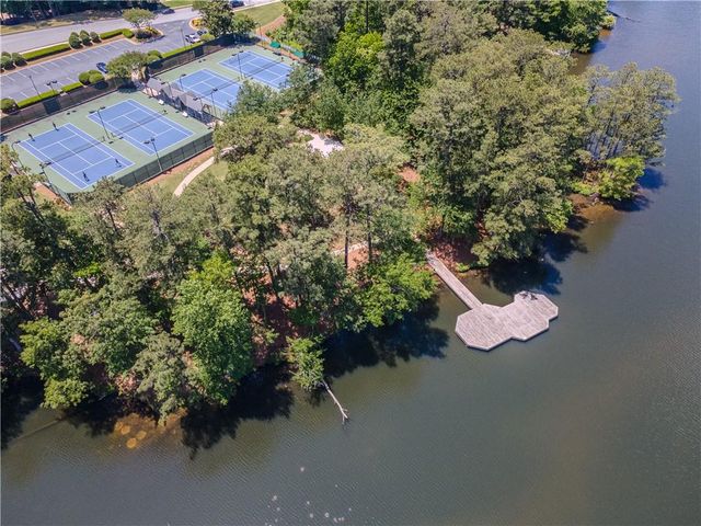 1021 Trailway Circle, Snellville, GA 30078