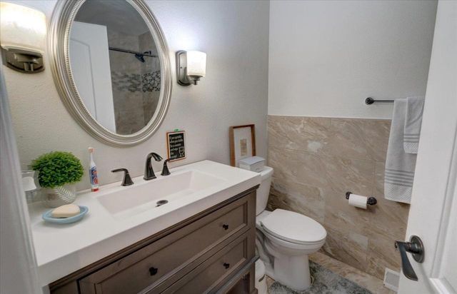 8691 Plainfield Road, Middleton, WI 53562