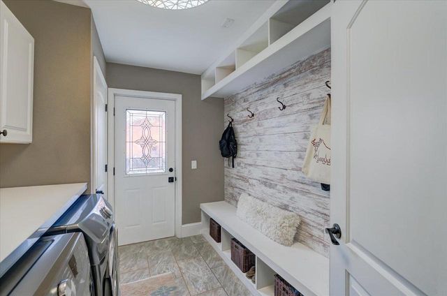 8691 Plainfield Road, Middleton, WI 53562