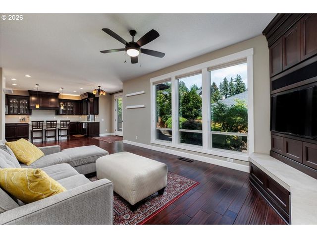 15275 Sw BRIGHTON Way, Beaverton, OR 97007