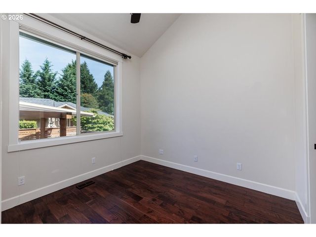 15275 Sw BRIGHTON Way, Beaverton, OR 97007