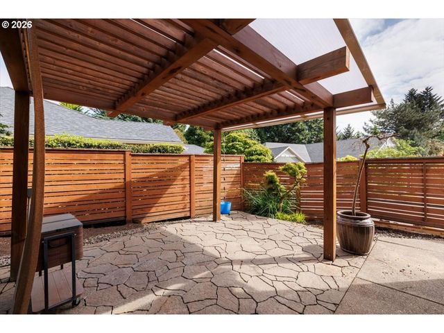 15275 Sw BRIGHTON Way, Beaverton, OR 97007