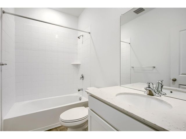 6121 Bream Pl, Loveland, CO 80538