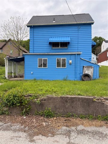 832 Delaware Ave, Glassport, PA 15045