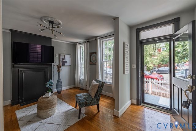 520 N 24th St, Richmond, VA 23223
