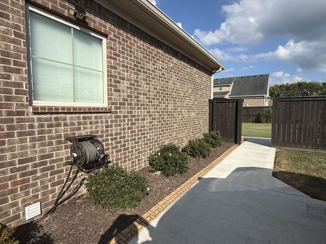 3309 S Glen Gables Blvd, Bowling Green, KY 42101