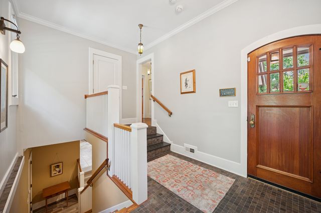 100 Old Green Bay Road, Winnetka, IL 60093