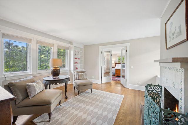 100 Old Green Bay Road, Winnetka, IL 60093