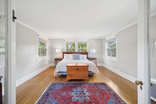 100 Old Green Bay Road, Winnetka, IL 60093