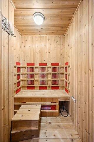 100 Old Green Bay Road, Winnetka, IL 60093