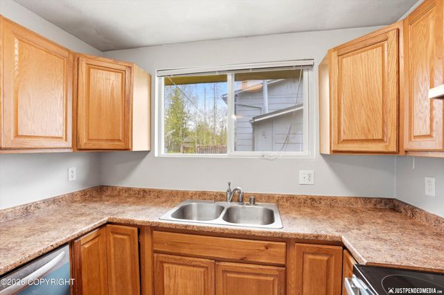 555 Oklahoma Street, Anchorage, AK 99504
