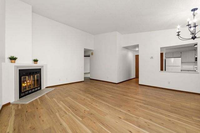 7019 W 110th Street Circle 15, Bloomington, MN 55438