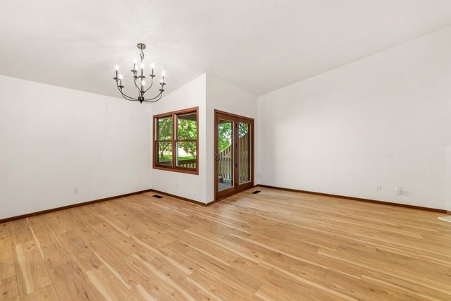 7019 W 110th Street Circle 15, Bloomington, MN 55438