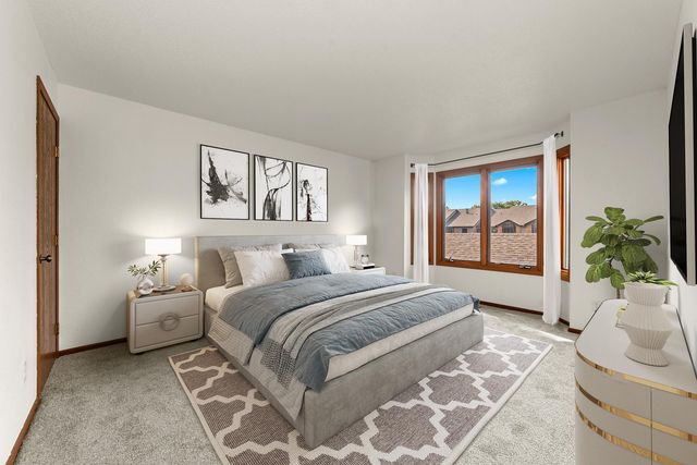 7019 W 110th Street Circle 15, Bloomington, MN 55438