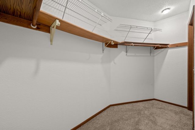 7019 W 110th Street Circle 15, Bloomington, MN 55438