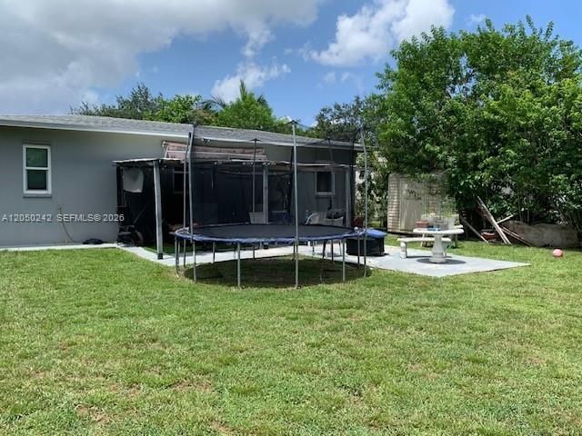 1630 NW 124th St, North Miami, FL 33167