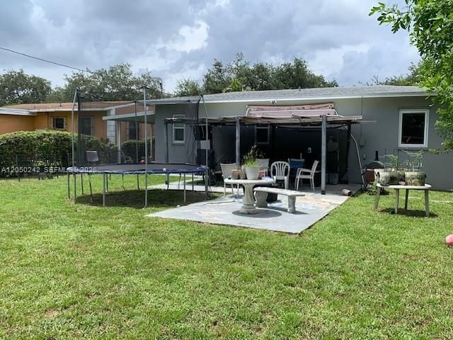 1630 NW 124th St, North Miami, FL 33167