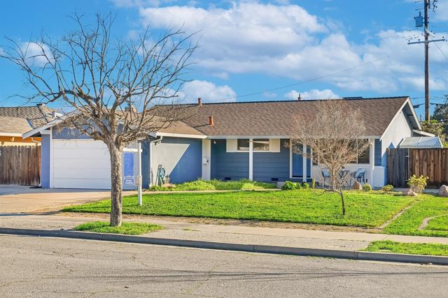 872 Loyalton Drive, Campbell, CA 95008