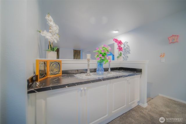 5615 S 233rd Street, Kent, WA 98032