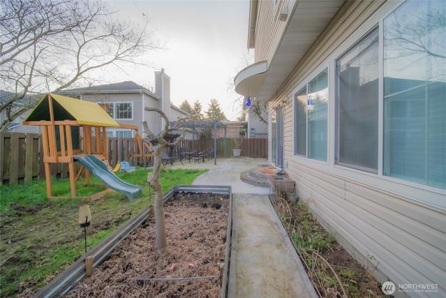 5615 S 233rd Street, Kent, WA 98032