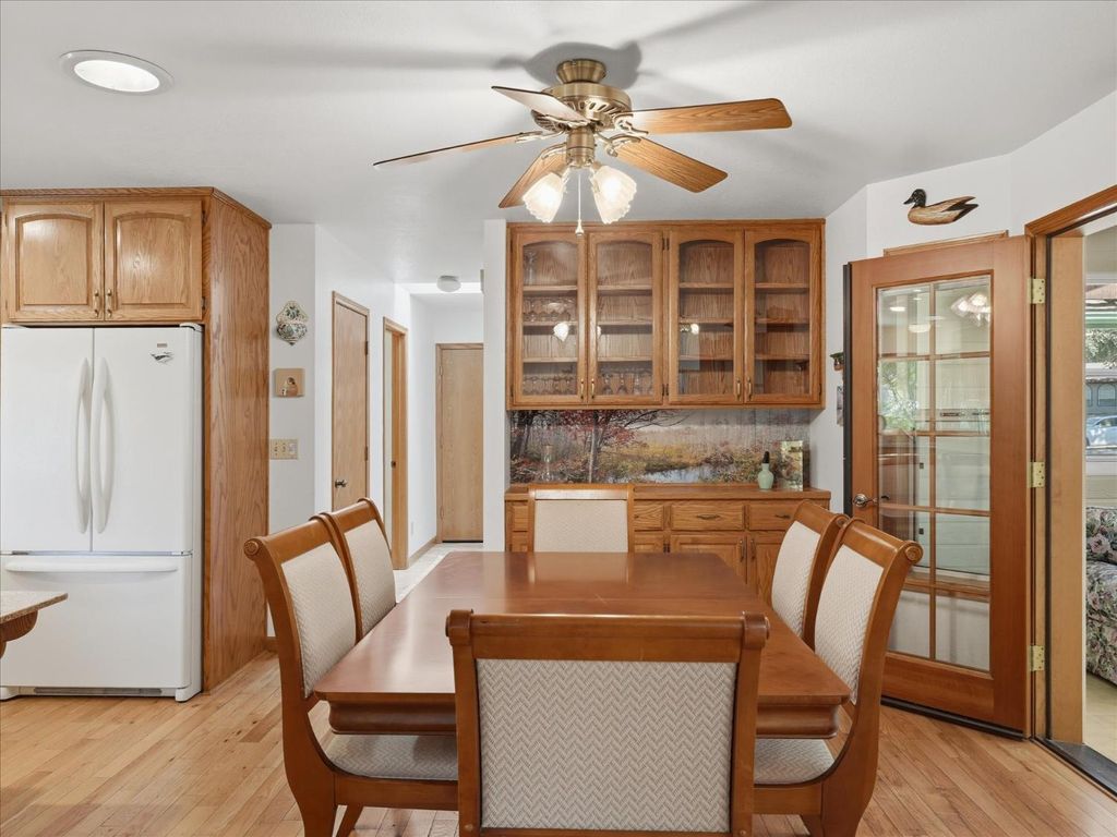 Image 23 of property listing at 45241 Dillon Drive, Ahwahnee, CA 93601